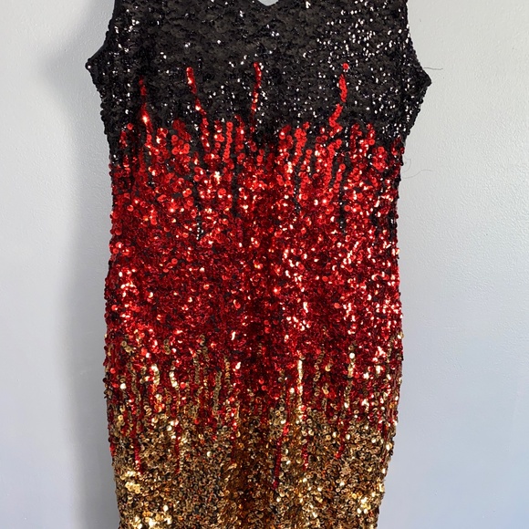 PRETTY GUIDE V-back All Over Sequins Party Dress Sleeveless Black Red Gold - Picture 7 of 11